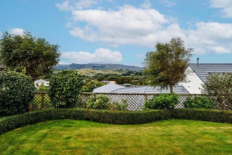 Photo of property in 19 Samwell Drive, Whitby, Porirua, 5024