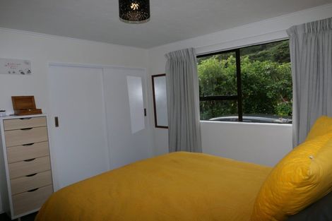 Photo of property in 41 Omapere Street, Whitby, Porirua, 5024