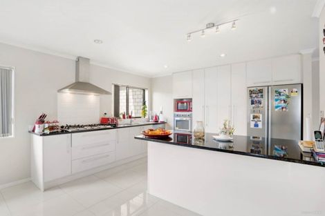 Photo of property in 30 Clady Drive, Flat Bush, Auckland, 2019