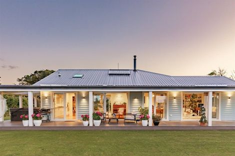 Photo of property in 134 Snodgrass Road, Westport, 7892