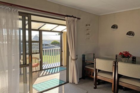 Photo of property in 4 Mount View Place, Waipukurau, 4200