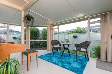 Photo of property in 18b Knightsbridge Place, Taradale, Napier, 4112