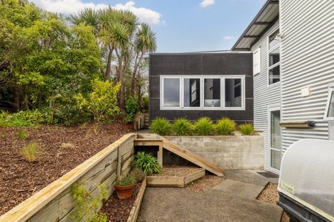 Photo of property in 5 Emerson Crescent, Diamond Harbour,  8971