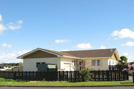 Photo of property in 28 Skerman Street, Marton, 4710