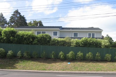 Photo of property in 27 Wairau Road, Forrest Hill, Auckland, 0627