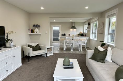 Photo of property in 36 Condell Avenue, Papanui, Christchurch, 8053