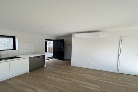Photo of property in 2/16 Totara Road, Manurewa, Auckland, 2102