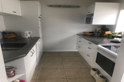 Photo of property in Hobson Court Flats, 15/70u Hobson Street, Thorndon, Wellington, 6011
