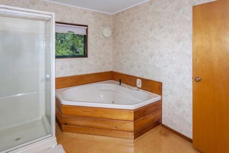 Photo of property in 44 Puriri Road, Te Kouma, Coromandel, 3581