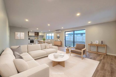 Photo of property in 57 Te Taniwha Road, One Tree Point, 0118