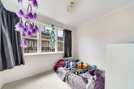 Photo of property in 43 Hallberry Road, Mangere East, Auckland, 2024