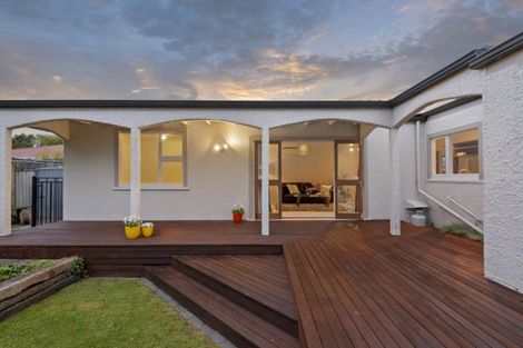 Photo of property in 34 Gordon Avenue, St Albans, Christchurch, 8014