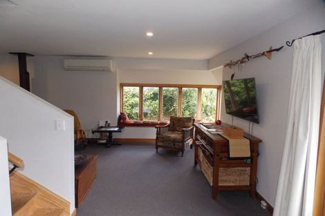 Photo of property in 32 Pioneer Highway, Awapuni, Palmerston North, 4412