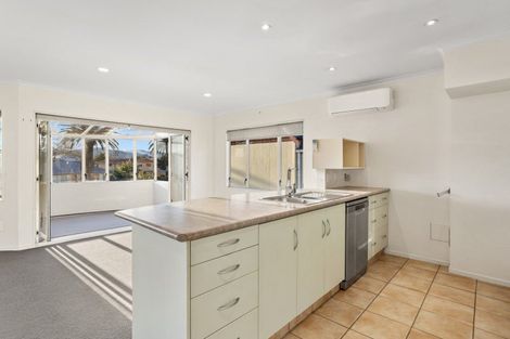 Photo of property in 4a Albert Street, Whitianga, 3510