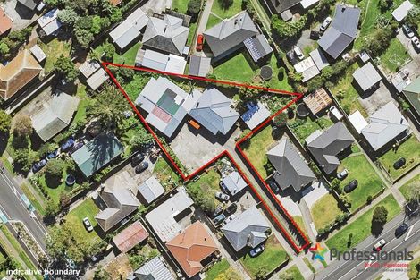 Photo of property in 531 Massey Road, Mangere, Auckland, 2022