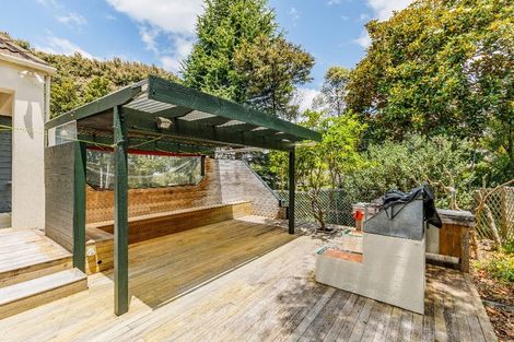 Photo of property in 17 Highwood Grove, Torbay, Auckland, 0630