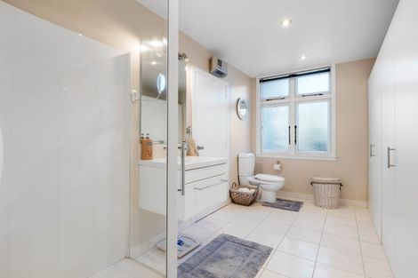 Photo of property in 162a Avonhead Road, Avonhead, Christchurch, 8042