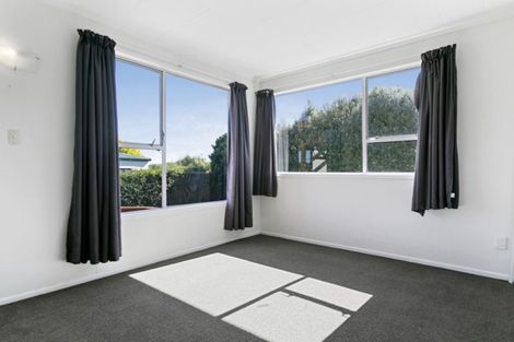 Photo of property in 6 Birch Street, Hilltop, Taupo, 3330