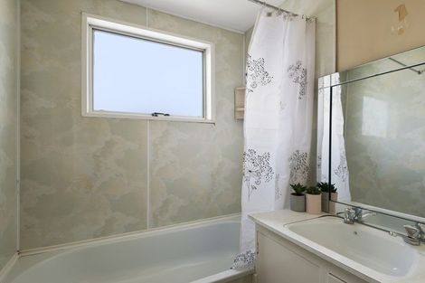 Photo of property in 5/477 Hereford Street, Linwood, Christchurch, 8011