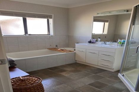 Photo of property in 16c Helvetia Road, Pukekohe, 2120