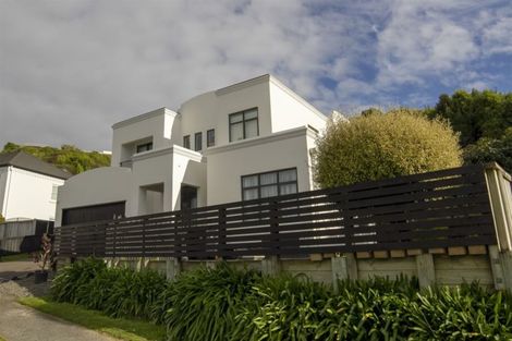 Photo of property in 10 Claverton Grove, Churton Park, Wellington, 6037