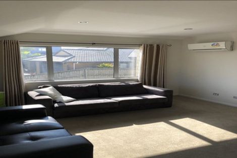 Photo of property in 41 Nimstedt Avenue, Oteha, Auckland, 0632