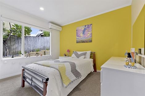 Photo of property in 10 San Lorenzo Rise, Henderson, Auckland, 0612