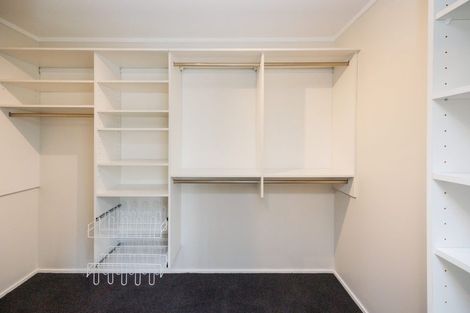 Photo of property in 3 Newland Court, Palmerston North, 4410