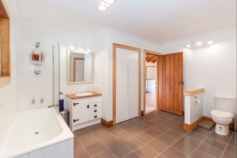 Photo of property in 421 Pahiatua Aokautere Road, Aokautere, Palmerston North, 4471