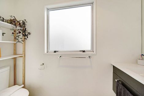 Photo of property in 1/34 Holly Road, St Albans, Christchurch, 8014