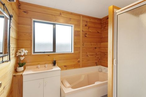 Photo of property in 31 Kirsten Place, Parklands, Christchurch, 8083