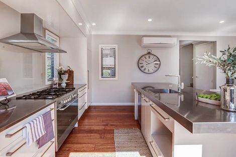 Photo of property in 5b Te Mata Peak Road, Havelock North, 4130