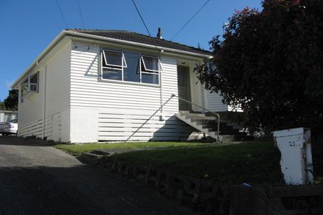 Photo of property in 21 Mcgowan Road, Wainuiomata, Lower Hutt, 5014