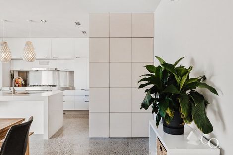 Photo of property in 97b Oceanview Road, Mount Maunganui, 3116