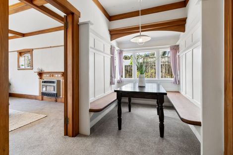 Photo of property in 297 The Parade, Island Bay, Wellington, 6023