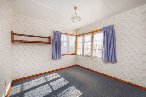 Photo of property in 14 Belvedere Crescent, Takaro, Palmerston North, 4412