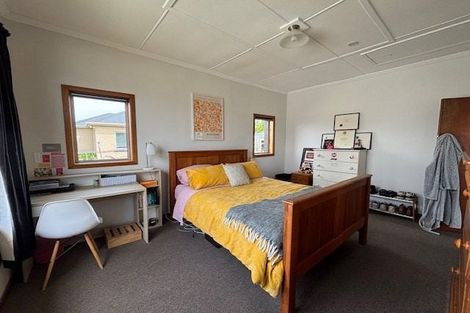 Photo of property in 18 Renfrew Street, Waikiwi, Invercargill, 9810