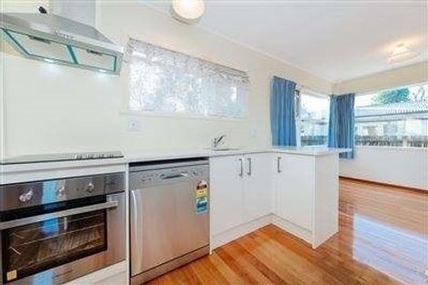 Photo of property in 39 Harrington Road, Henderson, Auckland, 0610