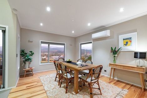 Photo of property in 25a Riverstone Drive, Riverstone Terraces, Upper Hutt, 5018