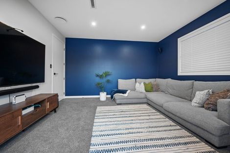 Photo of property in 2a Roland Road, Greenhithe, Auckland, 0632