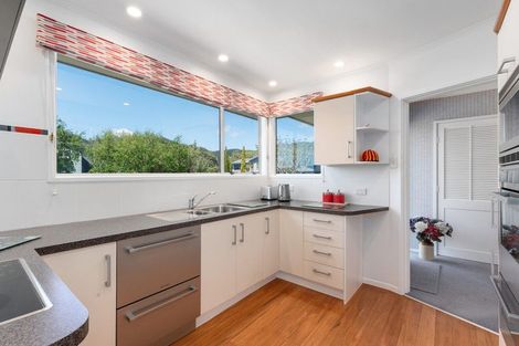 Photo of property in 1 Dunrobin Grove, Silverstream, Upper Hutt, 5019