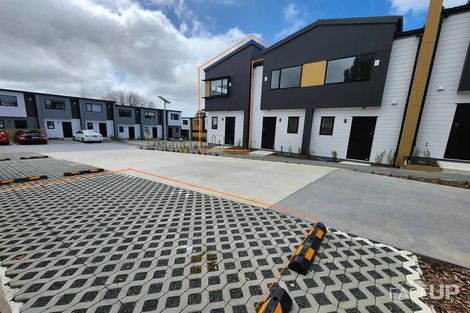 Photo of property in 15/241 Don Buck Road, Massey, Auckland, 0614