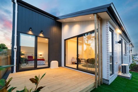 Photo of property in 41 Puhikawa Street, Massey, 0614