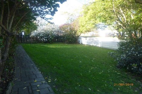 Photo of property in 7 Kemp Road, Massey, Auckland, 0614