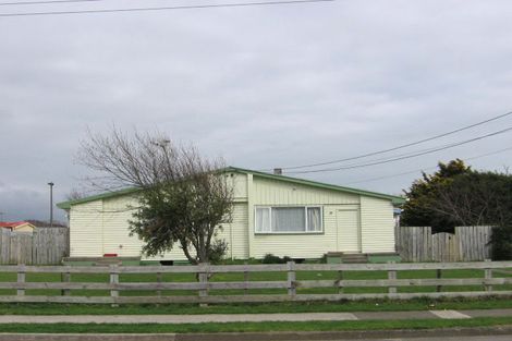 Photo of property in 4-6 Forth Street, Levin, 5510