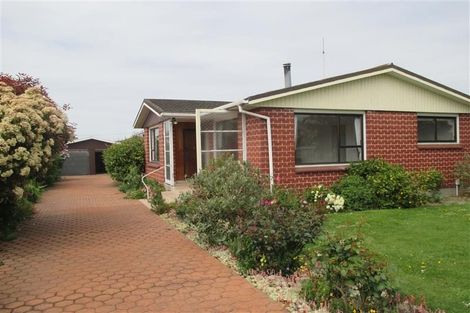 Photo of property in 8 Tulloch Place, Papanui, Christchurch, 8052