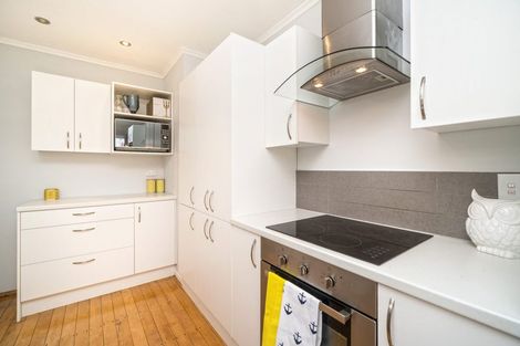 Photo of property in 3/10 Coroglen Avenue, Birkenhead, Auckland, 0626