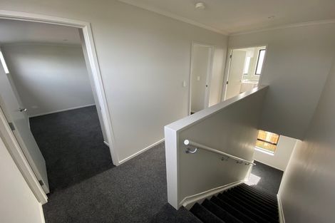 Photo of property in 6/5 Peachgrove Road, Te Atatu Peninsula, Auckland, 0610