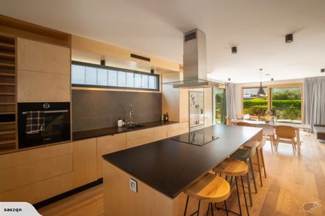 Photo of property in 4 Soudley Court, Jacks Point, Queenstown, 9371