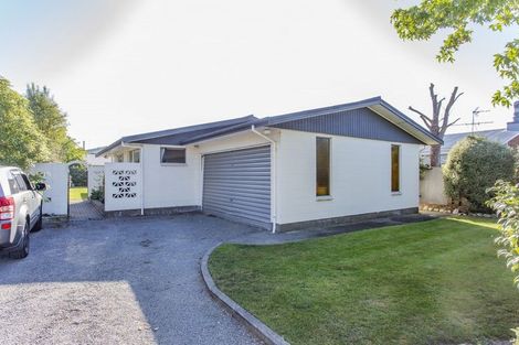 Photo of property in 16 Johns Road, Rangiora, 7400